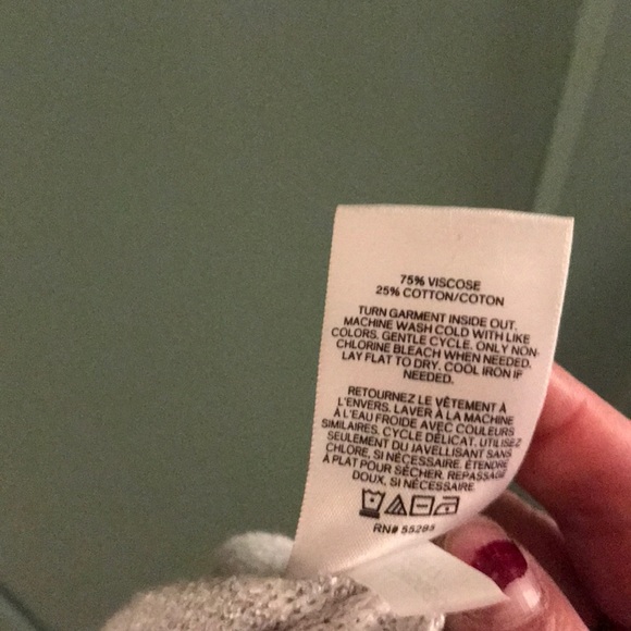 🦄🦄5/25Express Grey Striped Tie Back Bell Sleeve - Picture 3 of 3